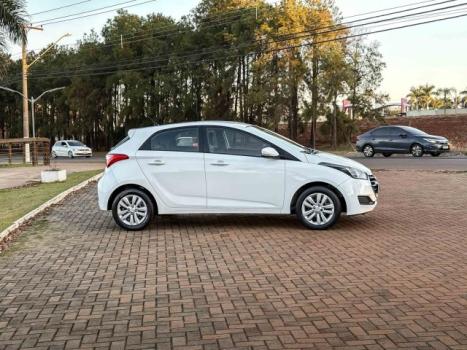 HYUNDAI HB 20 Hatch 1.0 12V 4P FLEX COMFORT PLUS, Foto 4