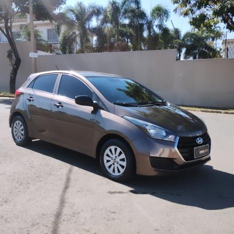 HYUNDAI HB 20 Hatch 1.0 12V 4P FLEX COMFORT PLUS, Foto 1