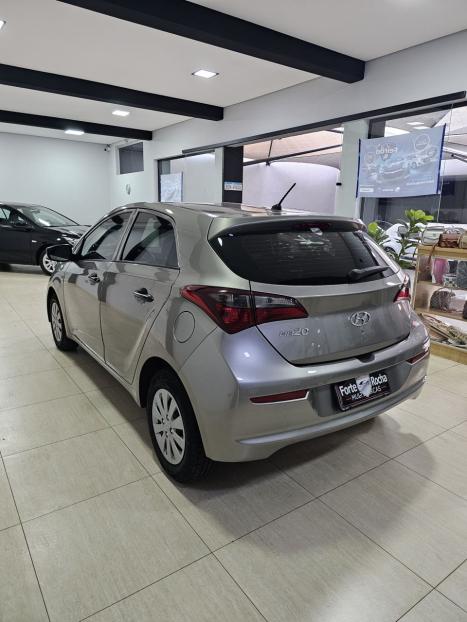HYUNDAI HB 20 Hatch 1.0 12V 4P FLEX UNIQUE, Foto 9