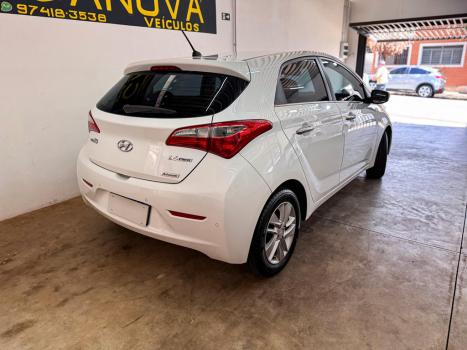 HYUNDAI HB 20 Hatch 1.6 16V 4P PREMIUM FLEX AUTOMTICO, Foto 4