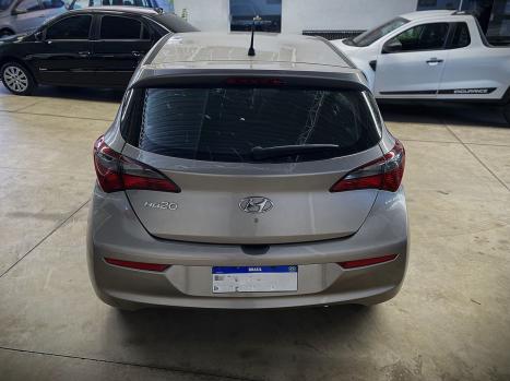 HYUNDAI HB 20 Hatch 1.0 12V 4P FLEX UNIQUE, Foto 4