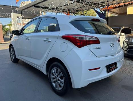 HYUNDAI HB 20 Hatch 1.6 16V 4P FLEX COMFORT PLUS AUTOMTICO, Foto 9