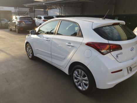 HYUNDAI HB 20 Hatch 1.6 16V 4P COMFORT FLEX 5 ANOS AUTOMTICO, Foto 4
