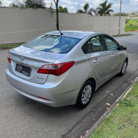 HYUNDAI HB 20 Sedan 1.6 16V 4P FLEX COMFORT PLUS, Foto 5