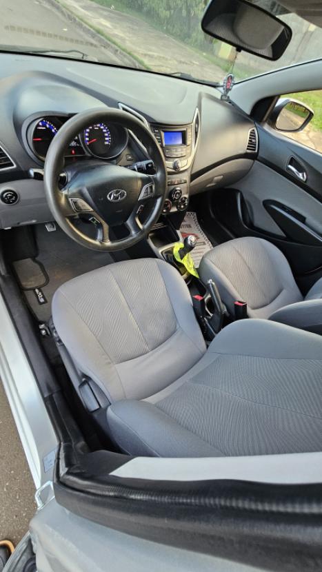 HYUNDAI HB 20 Sedan 1.6 16V 4P FLEX COMFORT STYLE, Foto 3
