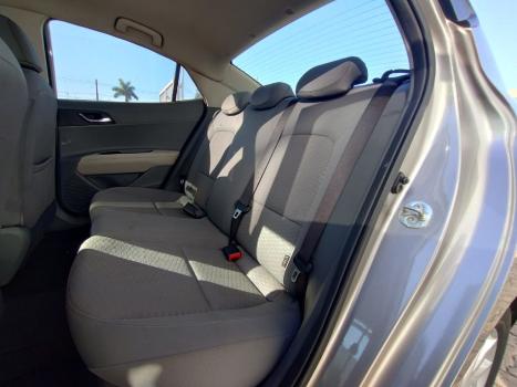 HYUNDAI HB 20 Sedan 1.0 12V 4P FLEX EVOLUTION, Foto 9