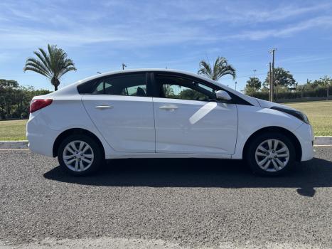 HYUNDAI HB 20 Sedan 1.0 12V 4P FLEX COMFORT PLUS, Foto 9