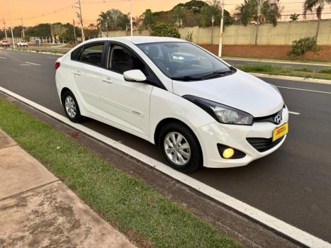 HYUNDAI HB 20 Sedan 1.6 16V 4P FLEX COMFORT PLUS, Foto 3