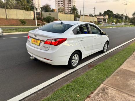 HYUNDAI HB 20 Sedan 1.6 16V 4P FLEX COMFORT PLUS, Foto 9