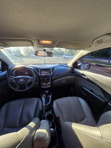 HYUNDAI HB 20 Sedan 1.6 16V 4P FLEX PREMIUM AUTOMTICO, Foto 8
