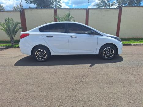 HYUNDAI HB 20 Sedan 1.0 12V 4P FLEX UNIQUE, Foto 2