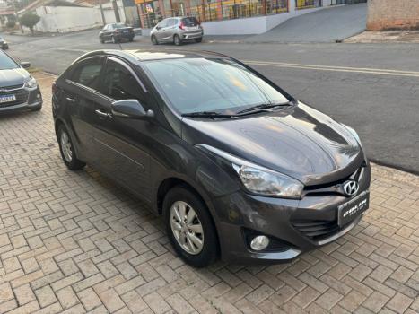 HYUNDAI HB 20 Sedan 1.6 16V 4P FLEX COMFORT PLUS AUTOMTICO, Foto 3
