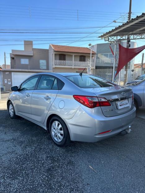 HYUNDAI HB 20 Sedan 1.0 12V 4P FLEX COMFORT PLUS, Foto 3