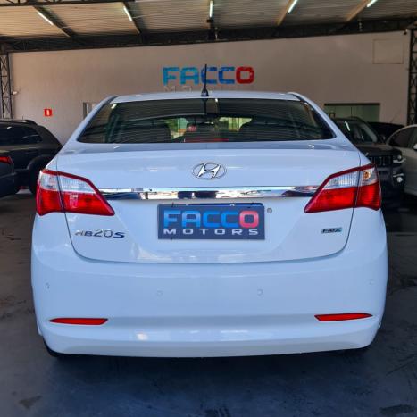 HYUNDAI HB 20 Sedan 1.0 12V 4P FLEX COMFORT PLUS, Foto 6