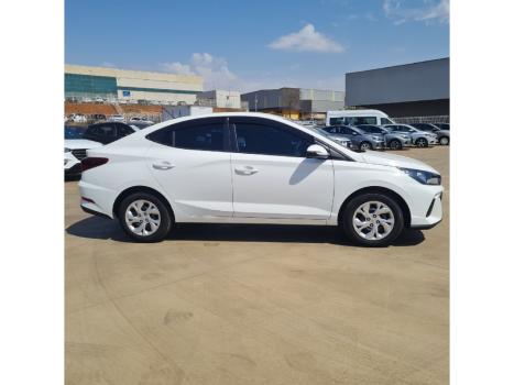 HYUNDAI HB 20 Sedan 1.0 12V 4P FLEX COMFORT PLUS, Foto 4