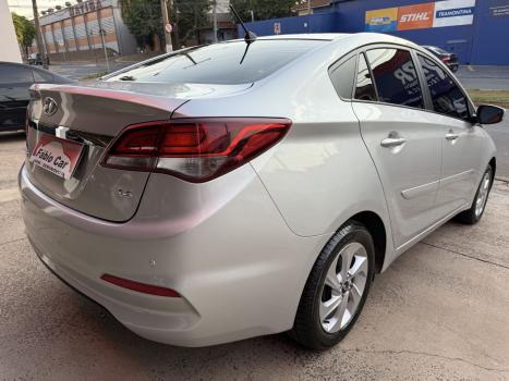 HYUNDAI HB 20 Sedan 1.6 16V 4P FLEX COMFORT PLUS, Foto 4
