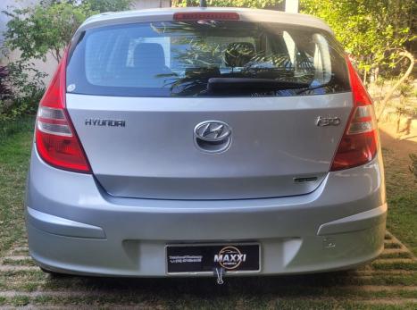 HYUNDAI I30 2.0 16V 4P, Foto 4