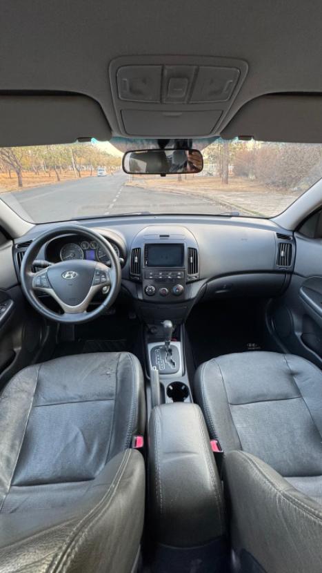 HYUNDAI I30 2.0 16V 4P AUTOMTICO, Foto 3