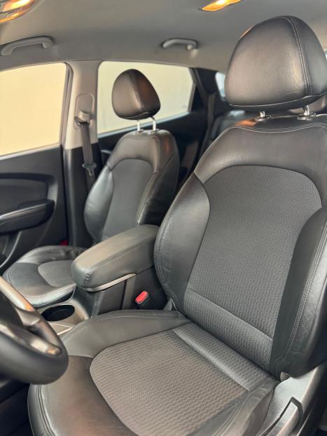 HYUNDAI IX35 2.0 16V 4P AUTOMTICO, Foto 9