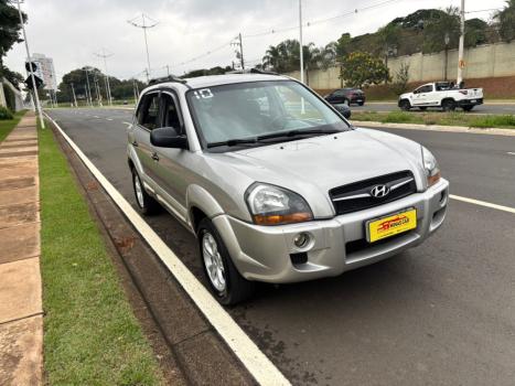 HYUNDAI Tucson 2.0 16V 4P GL, Foto 4