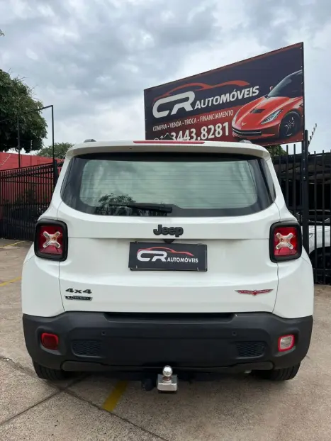 JEEP Renegade 2.0 16V 4P TURBO DIESEL LONGITUDE 4X4 AUTOMTICO, Foto 8