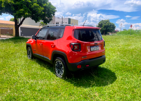 JEEP Renegade 2.0 16V 4P TURBO DIESEL TRAILHAWK 4X4 AUTOMTICO, Foto 4