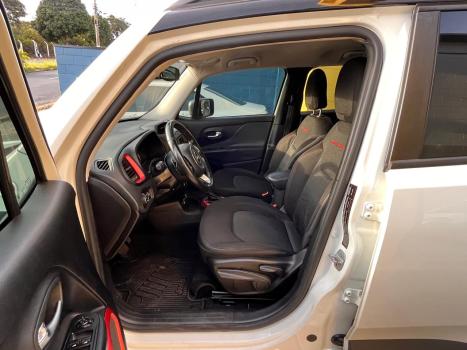 JEEP Renegade 2.0 16V 4P TURBO DIESEL TRAILHAWK 4X4 AUTOMTICO, Foto 10