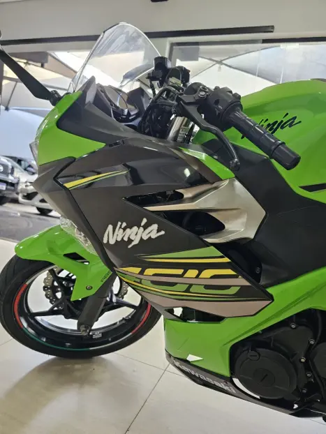 KAWASAKI Ninja 400 KTR EDITION, Foto 3