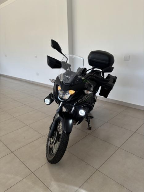 KAWASAKI Versys 300 TOURER, Foto 2