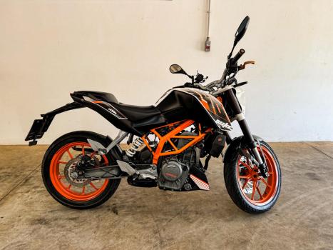 KTM 390 Duke , Foto 3