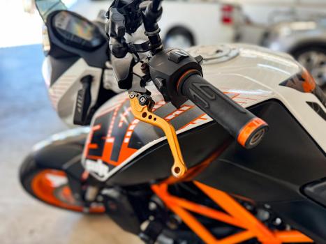 KTM 390 Duke , Foto 4