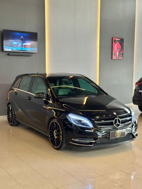 MERCEDES-BENZ B 200 1.6 4P SPORT TURBO AUTOMTICO, Foto 5