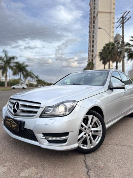 MERCEDES-BENZ C 200 1.8 16V 4P CGI AVANTGARDE AUTOMTICO, Foto 2