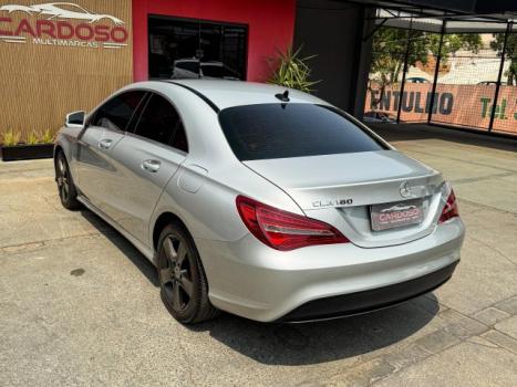 MERCEDES-BENZ CLA 180 1.6 16V 4P CGI TURBO 7G-TRONIC DCT AUTOMTICO, Foto 7