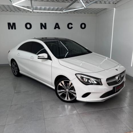 MERCEDES-BENZ CLA 180 1.6 16V 4P CGI TURBO 7G-TRONIC DCT AUTOMTICO, Foto 3