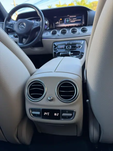 MERCEDES-BENZ E 250 2.0 16V 4P AVANTGARDE TURBO AUTOMTICO, Foto 9