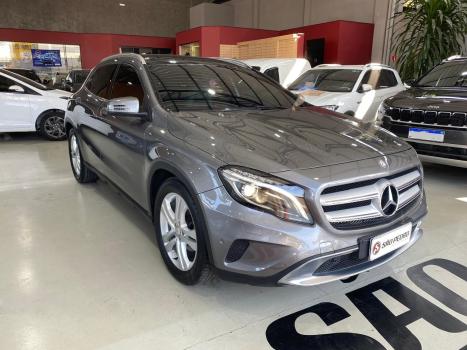 MERCEDES-BENZ GLA 200 1.6 16V 4P CGI VISION TURBO AUTOMTICO, Foto 2