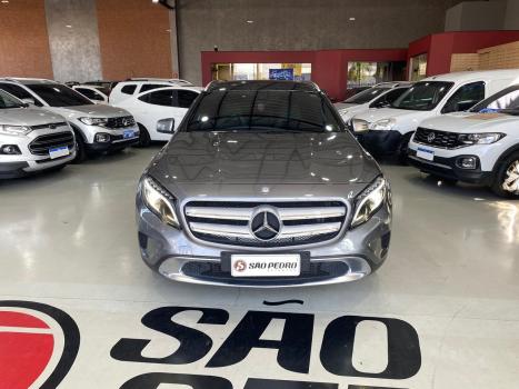 MERCEDES-BENZ GLA 200 1.6 16V 4P CGI VISION TURBO AUTOMTICO, Foto 3