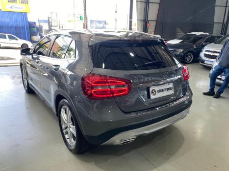 MERCEDES-BENZ GLA 200 1.6 16V 4P CGI VISION TURBO AUTOMTICO, Foto 5