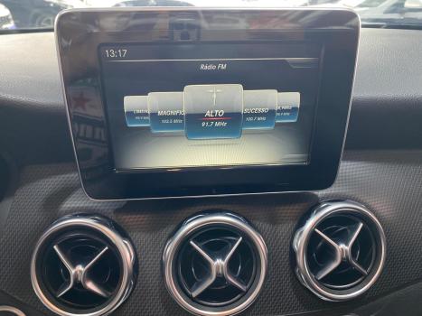 MERCEDES-BENZ GLA 200 1.6 16V 4P FLEX CGI STYLE TURBO AUTOMTICO, Foto 13