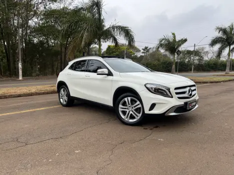 MERCEDES-BENZ GLA 250 2.0 16V 4P SPORT TURBO AUTOMTICO, Foto 2