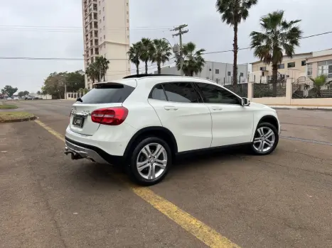 MERCEDES-BENZ GLA 250 2.0 16V 4P SPORT TURBO AUTOMTICO, Foto 4