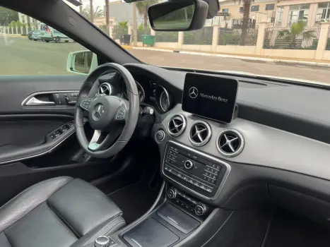 MERCEDES-BENZ GLA 250 2.0 16V 4P SPORT TURBO AUTOMTICO, Foto 13