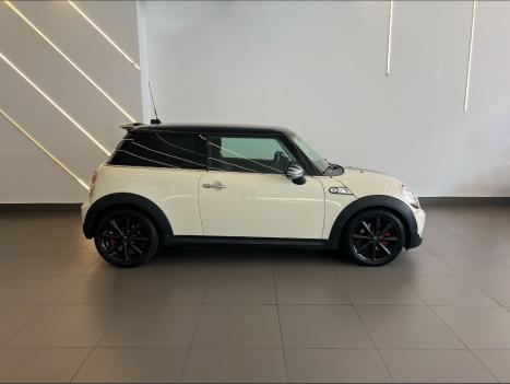 MINI Cooper 1.6 16V S TURBO, Foto 5