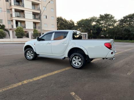 MITSUBISHI L 200 Triton 3.2 16V GL 4X4 CABINE DUPLA TURBO DIESEL INTERCOOLER, Foto 4