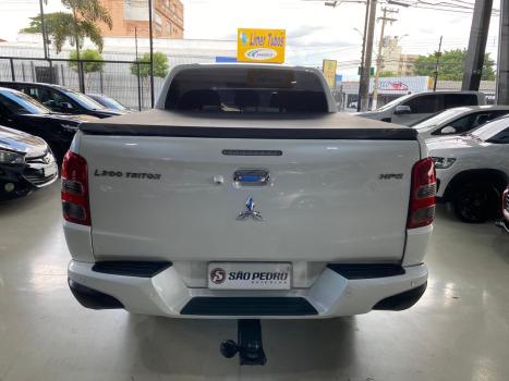 MITSUBISHI L 200 Triton 2.4 16V SPORT HPE TOP 4X4 CABINE DUPLA TURBO DIESEL AUTOMTICO, Foto 7