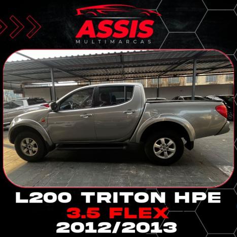 MITSUBISHI L 200 Triton 3.5 V6 HPE 4X4 FLEX CABINE DUPLA AUTOMTICO, Foto 4