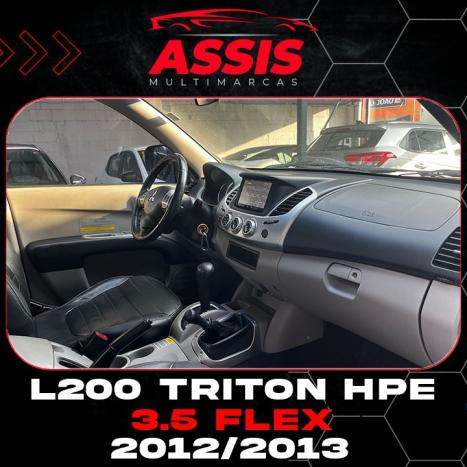 MITSUBISHI L 200 Triton 3.5 V6 HPE 4X4 FLEX CABINE DUPLA AUTOMTICO, Foto 10