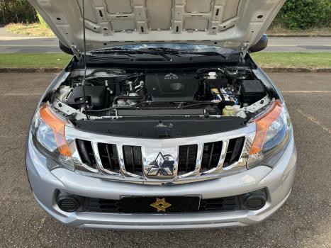 MITSUBISHI L 200 Triton 2.4 16V SPORT GLS CABINE DUPLA TURBO DIESEL AUTOMTICO, Foto 11