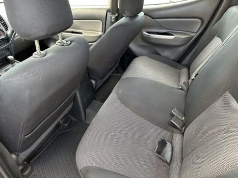 MITSUBISHI L 200 Triton 2.4 16V SPORT GLS CABINE DUPLA TURBO DIESEL AUTOMTICO, Foto 12